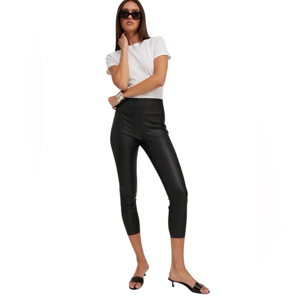 SPRWMN | Women’s Black Leather Crop Pants Size Small